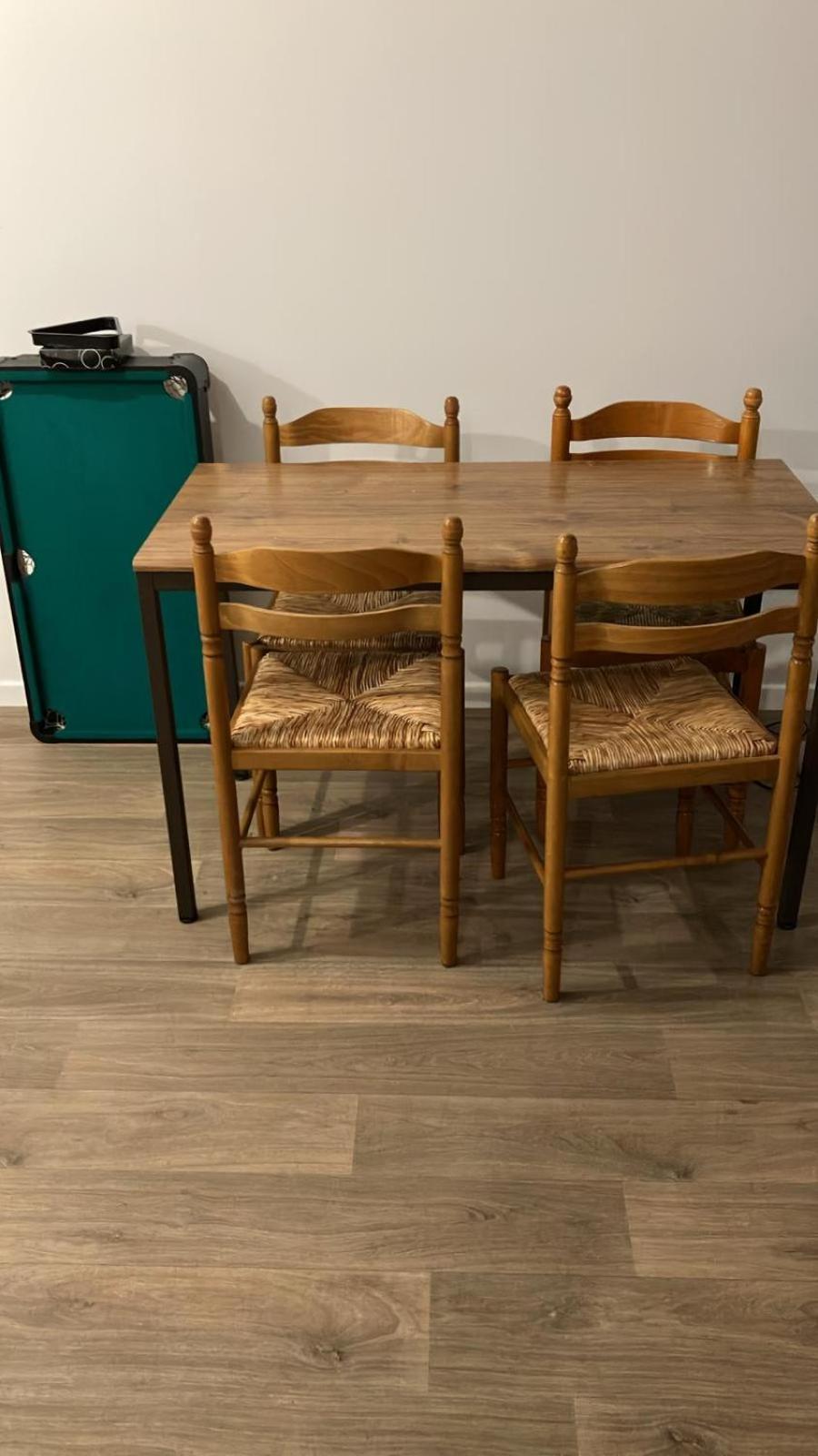 Bel Appartement Disponible Conflans-Sainte-Honorine Zimmer foto