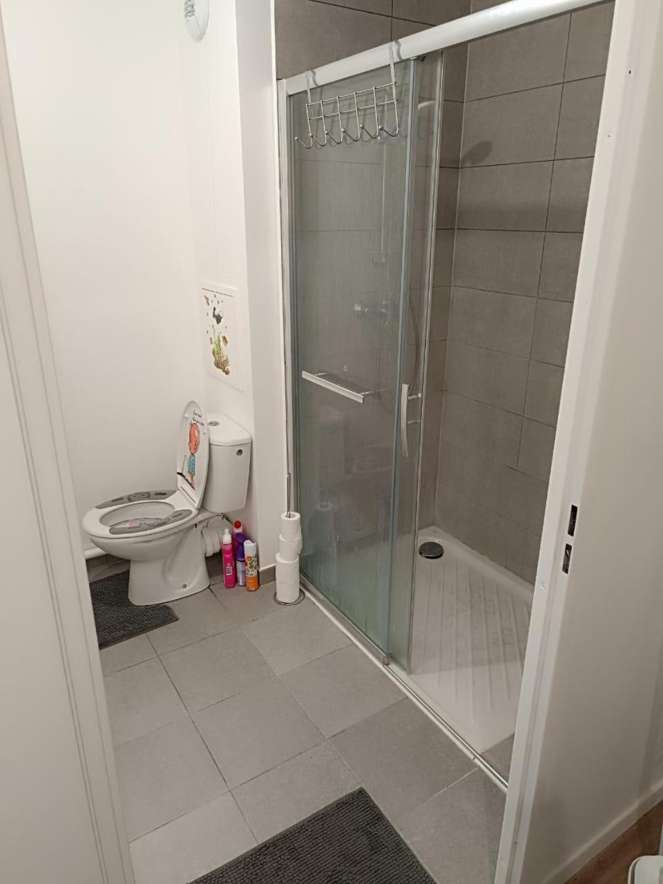Bel Appartement Disponible Conflans-Sainte-Honorine Exterior foto